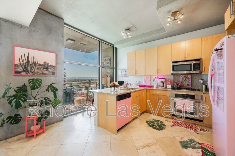 Arts District- Downtown Las Vegas~Luxury furnished condo now available! property image