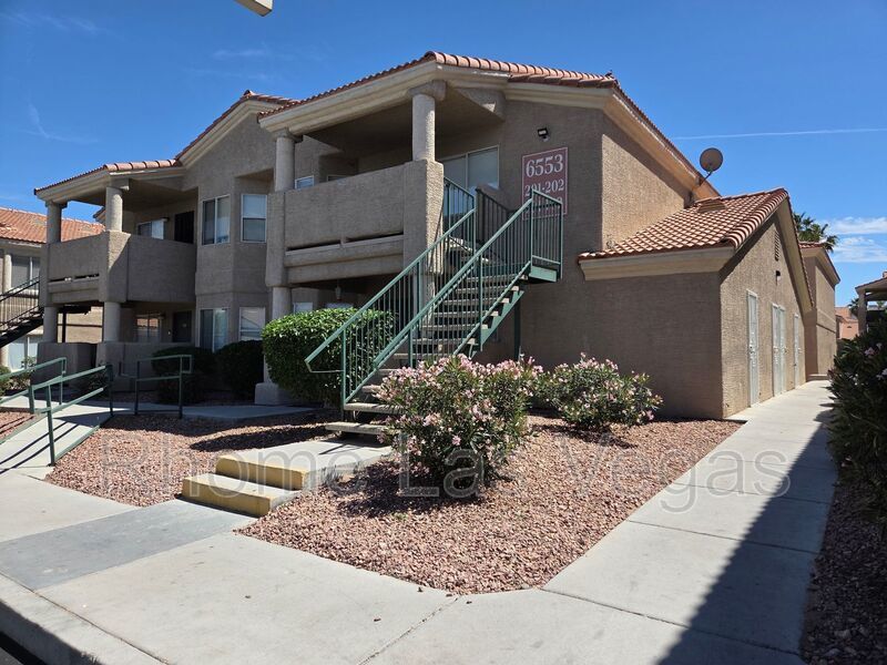 Spacious 2nd-Level 2-Bed, 2-Bath Condo – MOVE IN SPEACIAL!!! property image