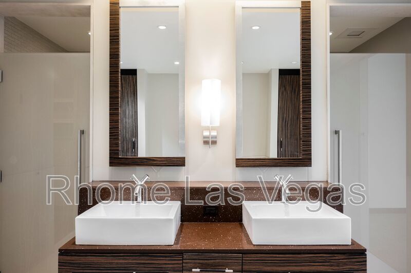 Modern Luxury Condo with Breathtaking Strip & Mountain Views property image
