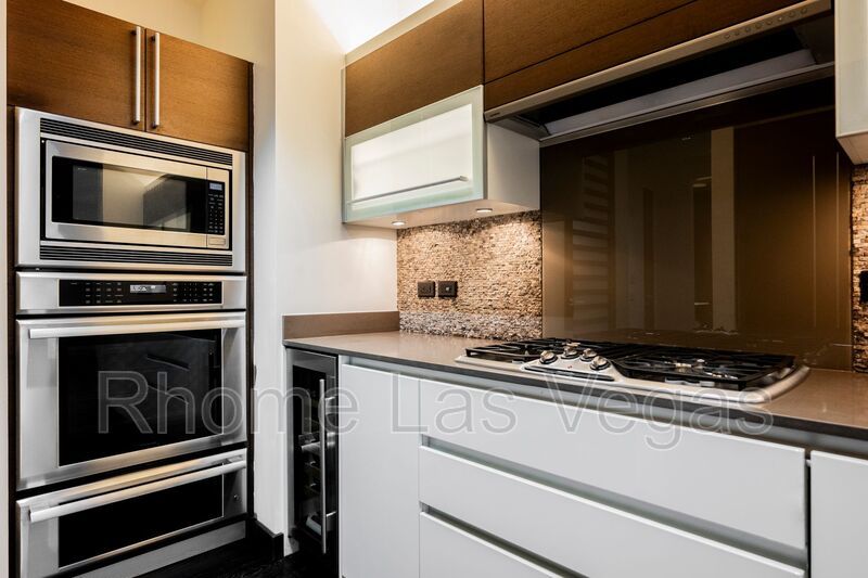 Modern Luxury Condo with Breathtaking Strip & Mountain Views property image