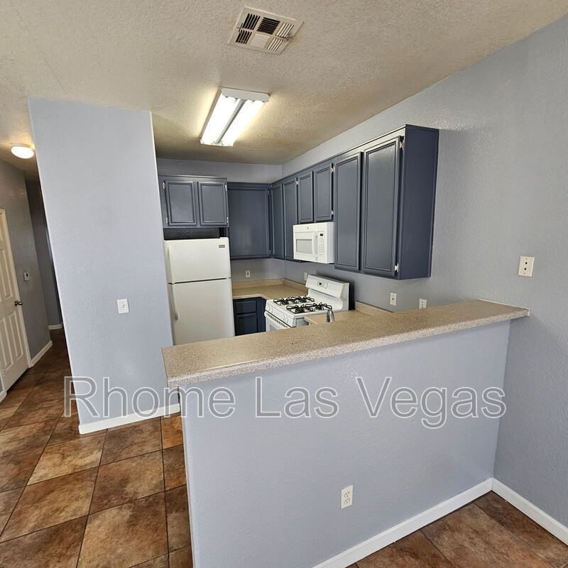 WOW! 3 bed 2 bath gated condo near Nellis AFB.. REMODELED! property image