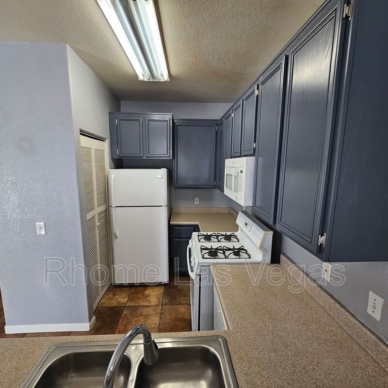WOW! 3 bed 2 bath gated condo near Nellis AFB.. REMODELED! property image