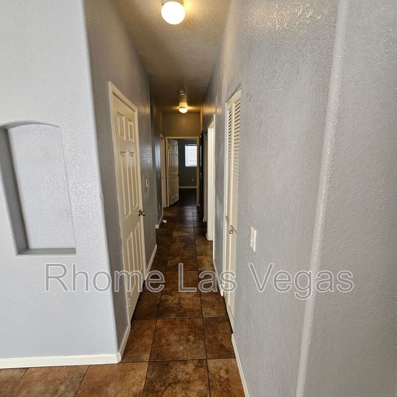 WOW! 3 bed 2 bath gated condo near Nellis AFB.. REMODELED! property image