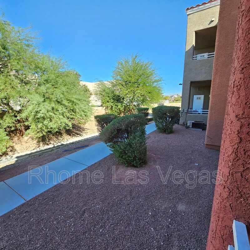WOW! 3 bed 2 bath gated condo near Nellis AFB.. REMODELED! property image