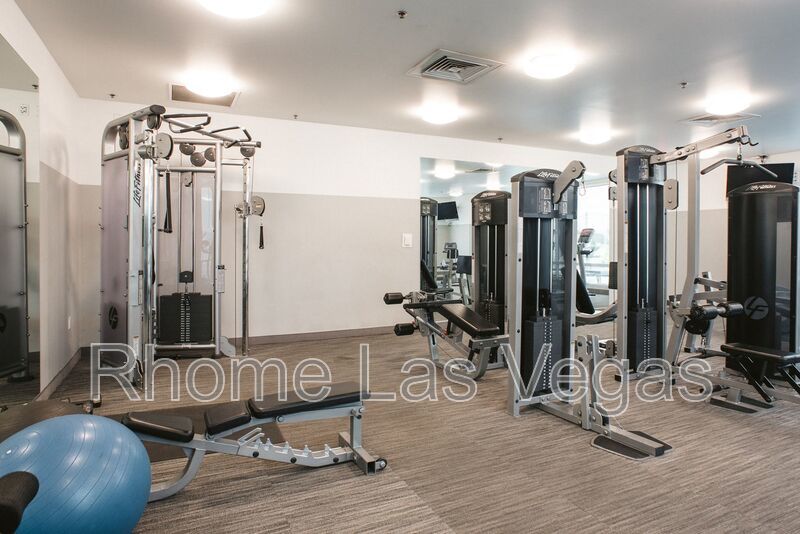 Modern Industrial Loft at Soho Lofts – 1BR/2BA High-Rise in the Arts District, City & Mountain Views! property image