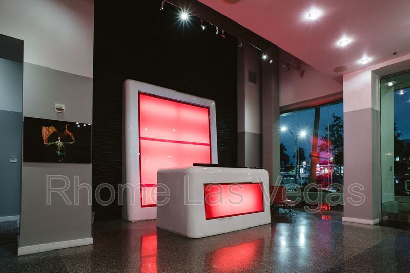Modern Industrial Loft at Soho Lofts – 1BR/2BA High-Rise in the Arts District, City & Mountain Views! property image