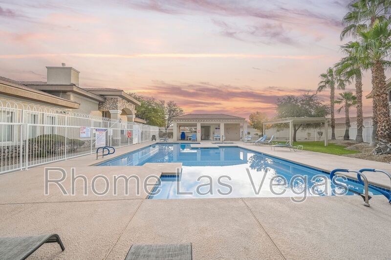 Move-In Ready 2BR/2BA Condo – Gated Pool Community, All-Inclusive Rent, Flexible Lease Terms! property image