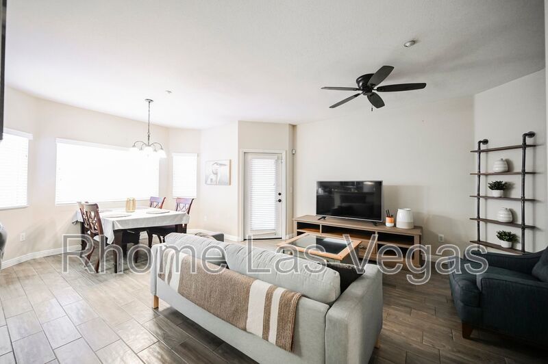 Move-In Ready 2BR/2BA Condo – Gated Pool Community, All-Inclusive Rent, Flexible Lease Terms! property image