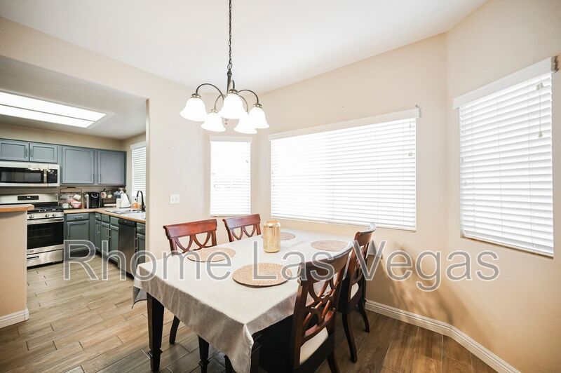 Move-In Ready 2BR/2BA Condo – Gated Pool Community, All-Inclusive Rent, Flexible Lease Terms! property image