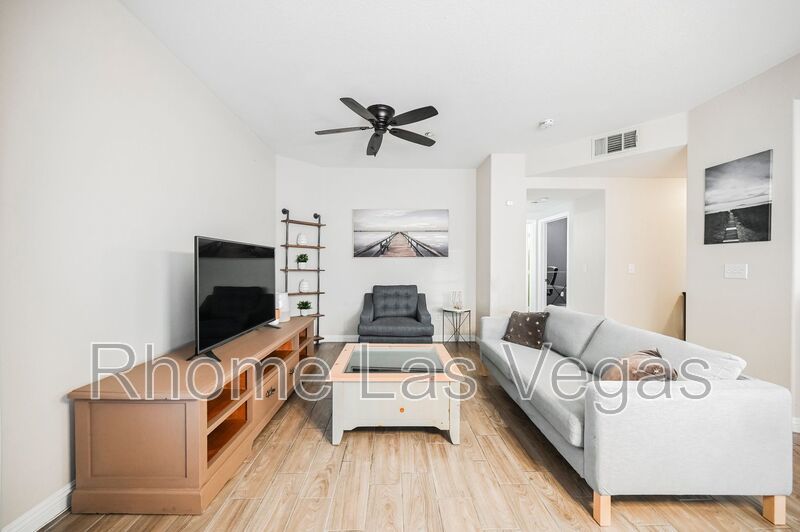 Move-In Ready 2BR/2BA Condo – Gated Pool Community, All-Inclusive Rent, Flexible Lease Terms! property image