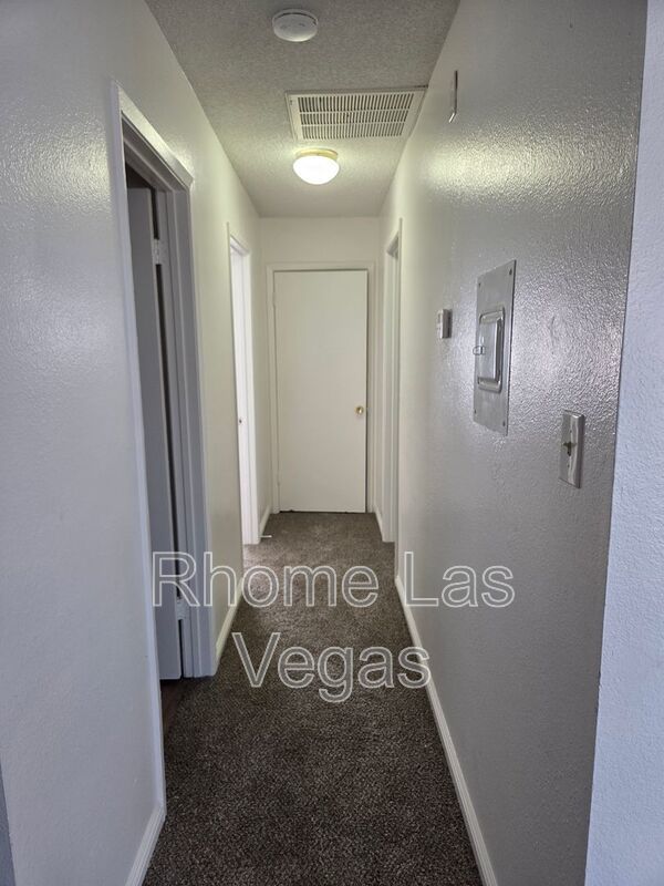 Bright & Airy 2BR/2BA with Strip & City Views – Brand New Flooring, Fresh Paint Throughout! property image