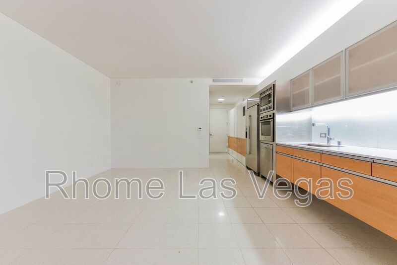 Stunning High-Rise Studio with Floor-to-Ceiling Views – World-Class Amenities in the Heart of Las Vegas property image